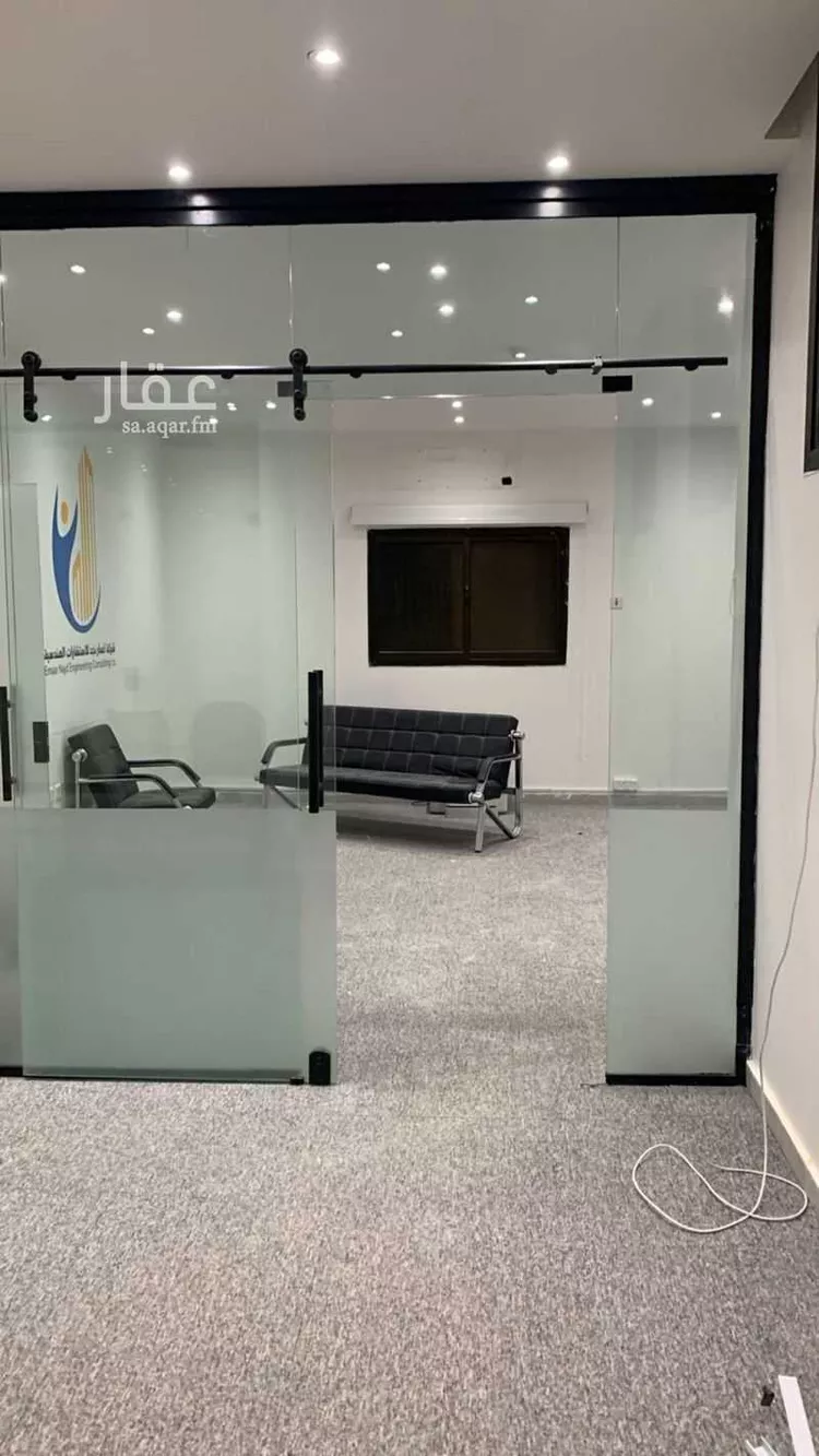 مكتب تجاري للإيجار في شارع حفصة بنت عمر, حي الروضة, مدينة الرياض, منطقة الرياض 6