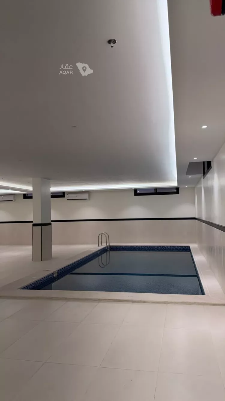 عمارة للإيجار في شارع الشيخ عبدالله أبابطين, حي الريان, مدينة الرياض, منطقة الرياض 23