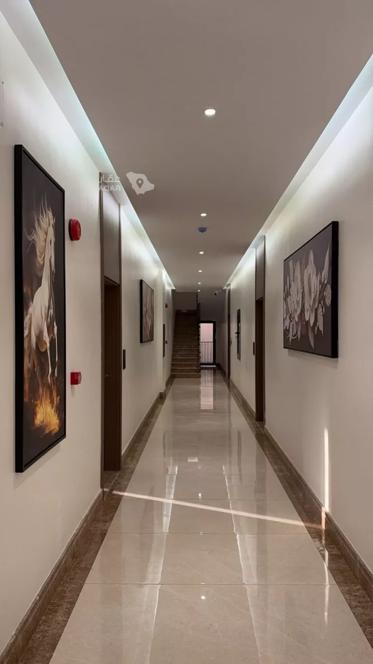 عمارة للإيجار في شارع الشيخ عبدالله أبابطين, حي الريان, مدينة الرياض, منطقة الرياض 3