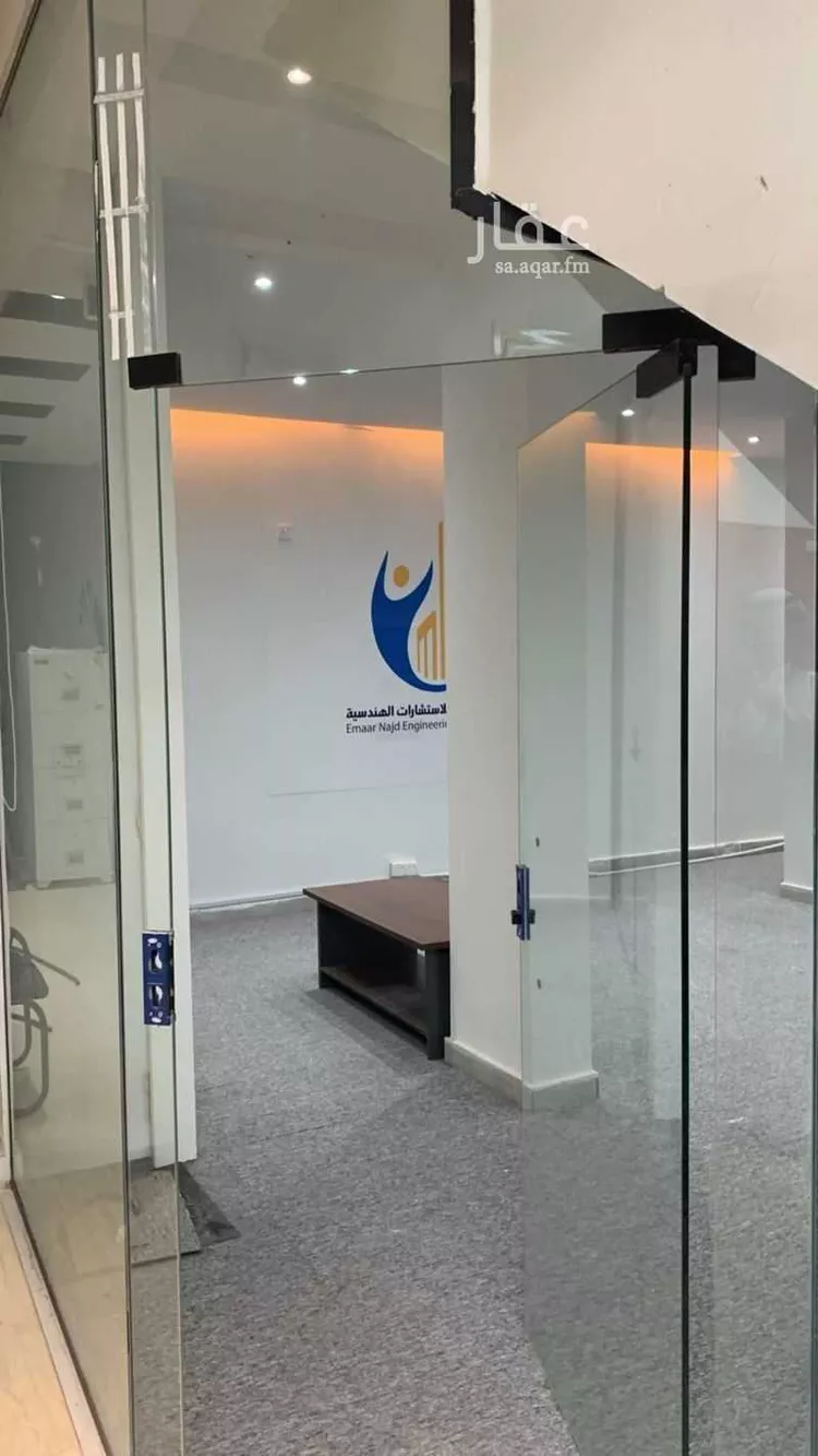 مكتب تجاري للإيجار في شارع حفصة بنت عمر, حي الروضة, مدينة الرياض, منطقة الرياض صورة 3