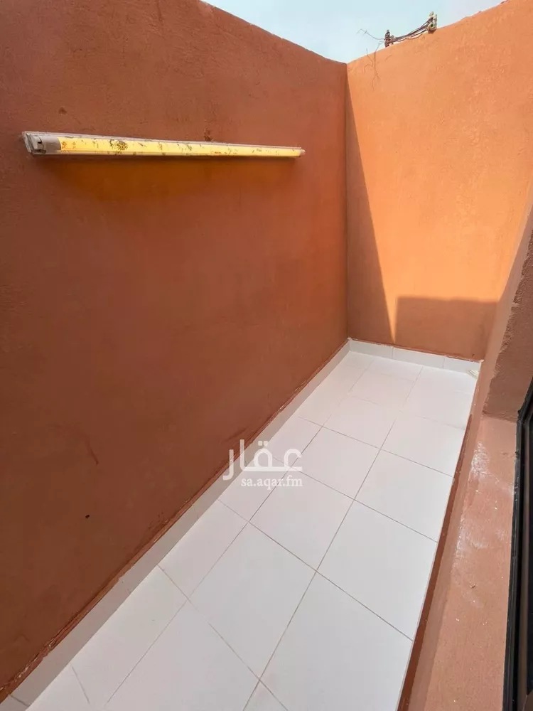 شقة للإيجار في شارع رقم 375, حي ظهرة لبن, مدينة الرياض, منطقة الرياض 6