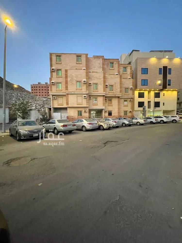 شقة للبيع في شارع إبراهيم بن الريس, حي بطحاء قريش, مدينة مكة المكرمة, منطقة مكة المكرمة