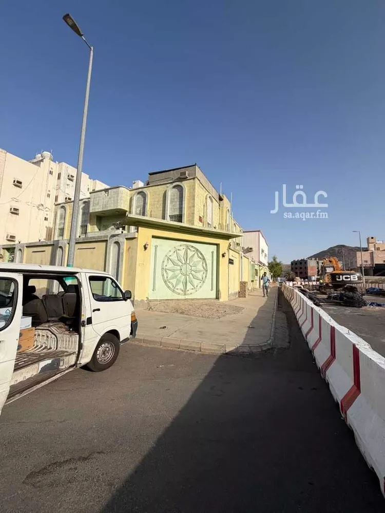 عمارة للبيع في شارع احمد البصراوي, حي البحيرات, مدينة مكة المكرمة, منطقة مكة المكرمة صورة 2