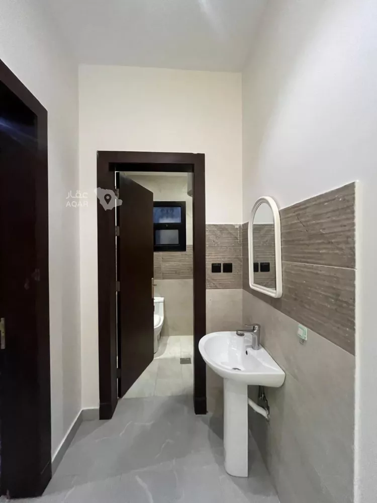 Floor for Rent in Riyadh Az Zahrah