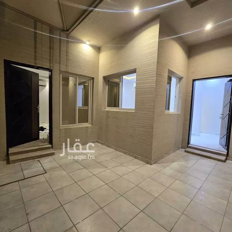 فيلا للإيجار في شارع ابن أبي شريف, حي الزهرة, مدينة الرياض, منطقة الرياض صورة 3