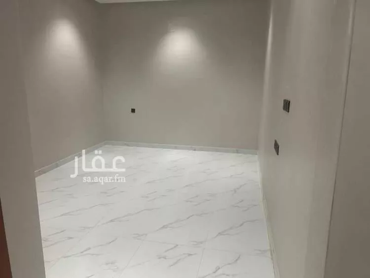 دور للإيجار في شارع عبدالملك الفتني, حي بدر, مدينة الرياض, منطقة الرياض صورة 5