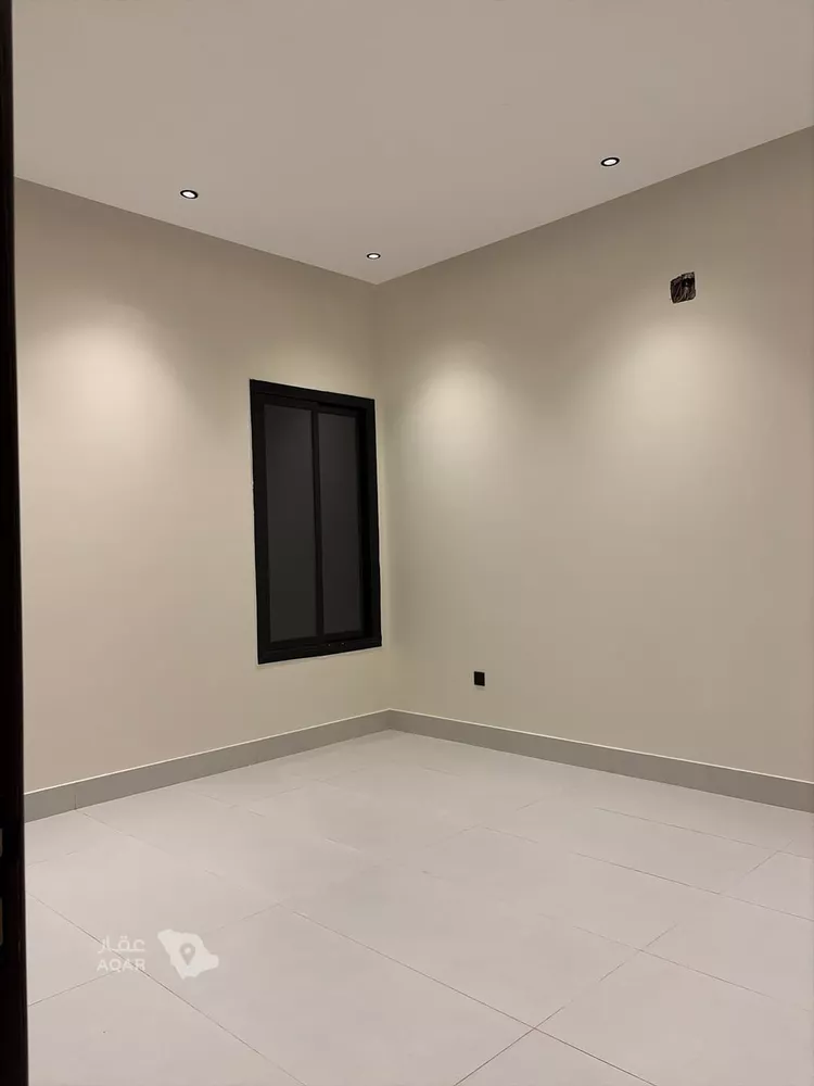 دور للبيع في شارع المديني, حي الأندلس, مدينة الرياض, منطقة الرياض 9