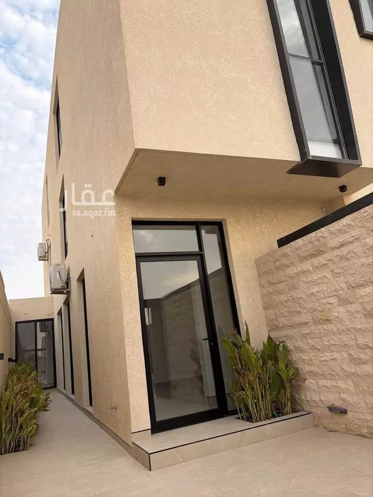 دور للبيع في شارع محمد الميدومي, حي العارض, مدينة الرياض, منطقة الرياض صورة 2
