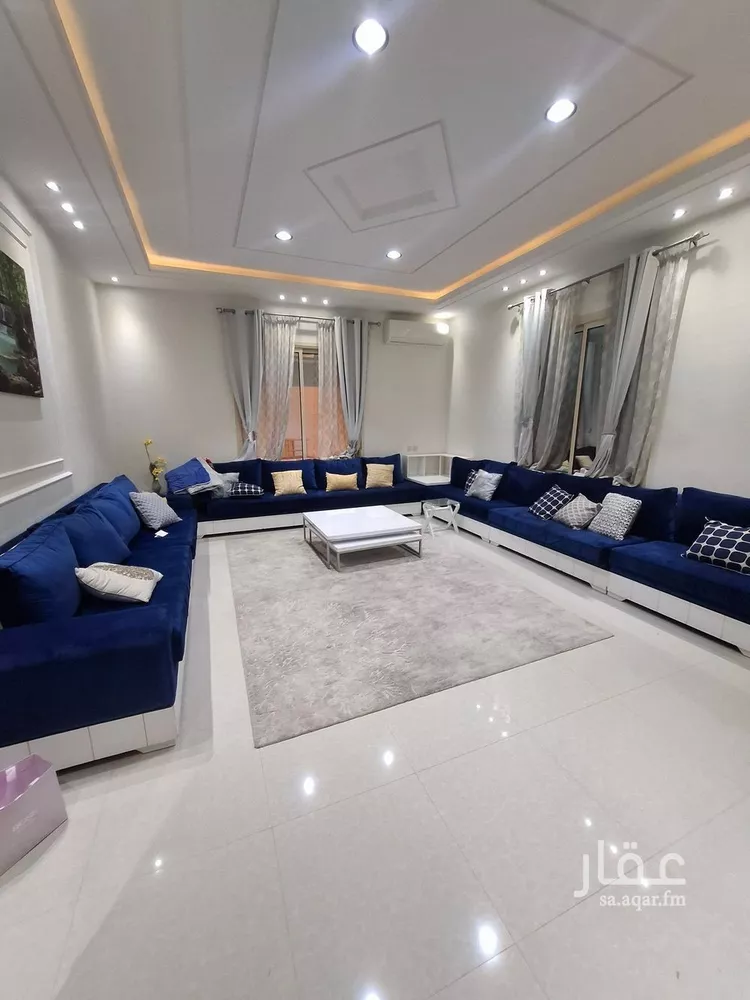 فيلا للإيجار في شارع فضيلة الشيخ أحمد قاري, حي عرقة, مدينة الرياض, منطقة الرياض