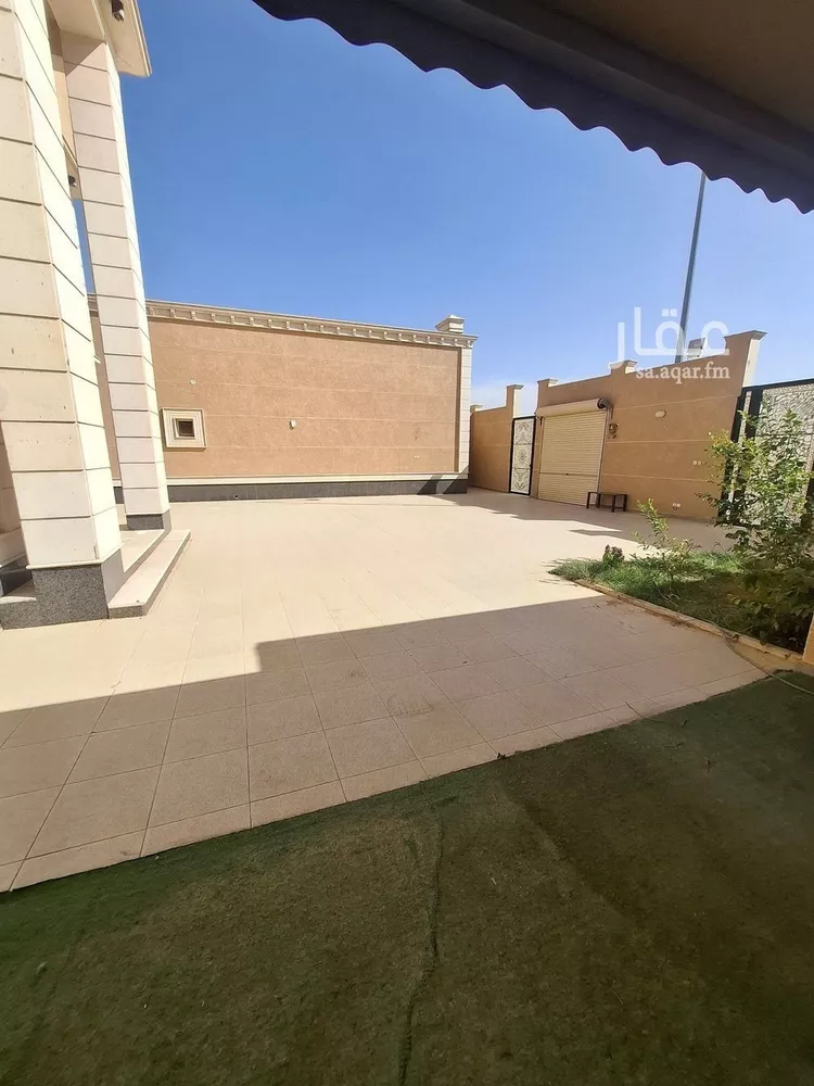 فيلا للإيجار في شارع فضيلة الشيخ أحمد قاري, حي عرقة, مدينة الرياض, منطقة الرياض صورة 2