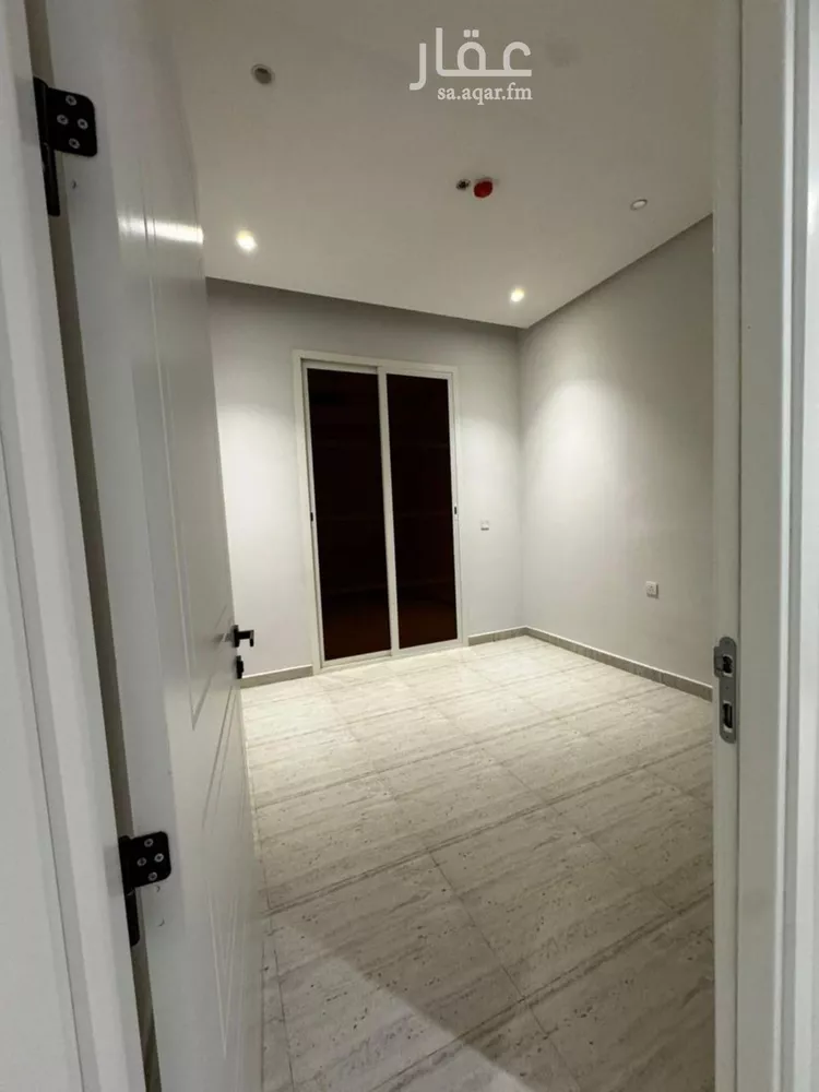 شقة للإيجار في شارع زيد بن عاصم بن عمرو بن عوف, حي النرجس, مدينة الرياض, منطقة الرياض صورة 4