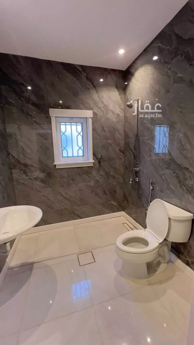 فيلا للإيجار في شارع الرشادين, حي أم الحمام الغربي, مدينة الرياض, منطقة الرياض صورة 2