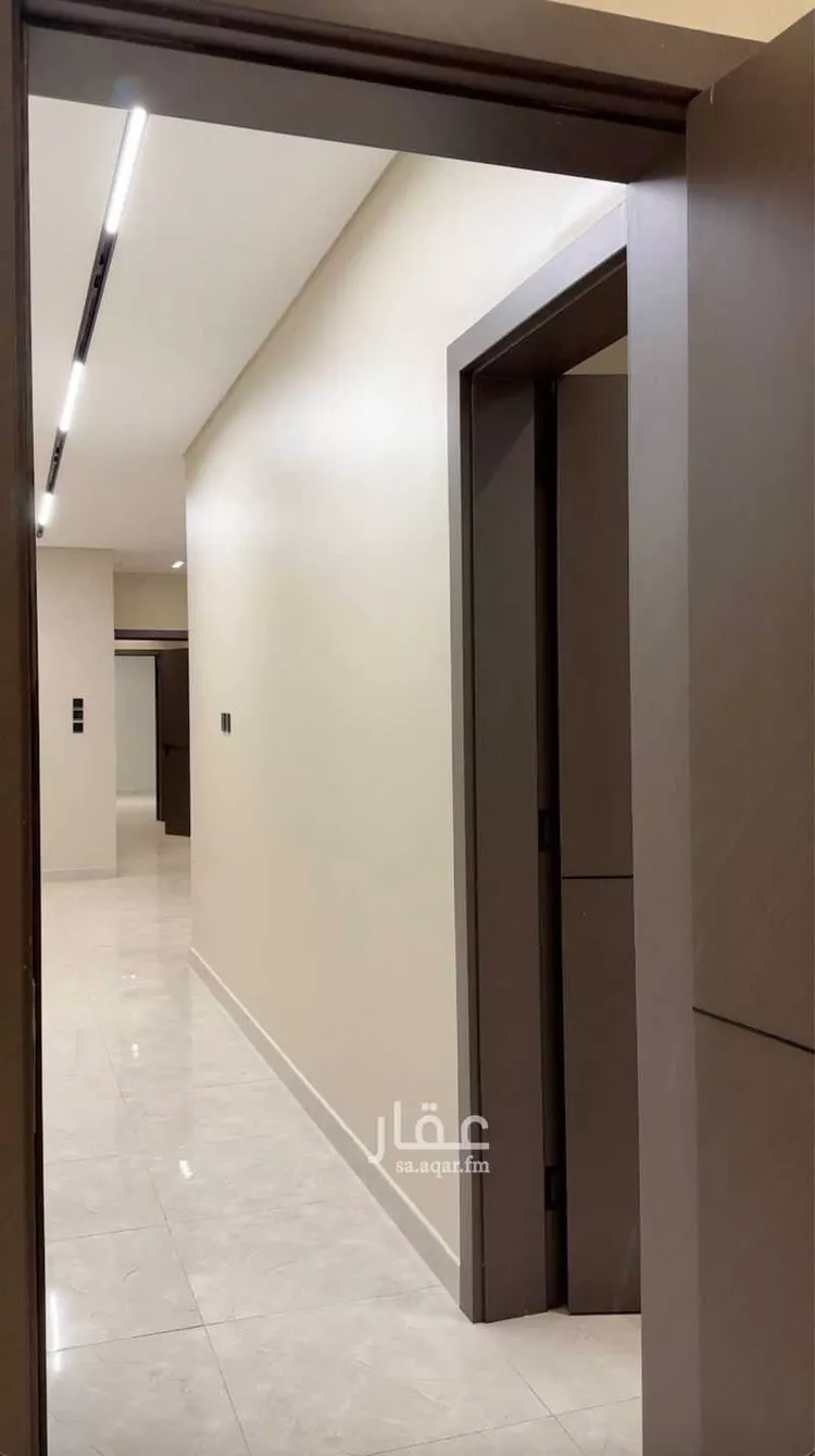 دور للبيع في شارع الاشتر النخعي ، حي الرحمانية ، جدة ، جدة صورة 3