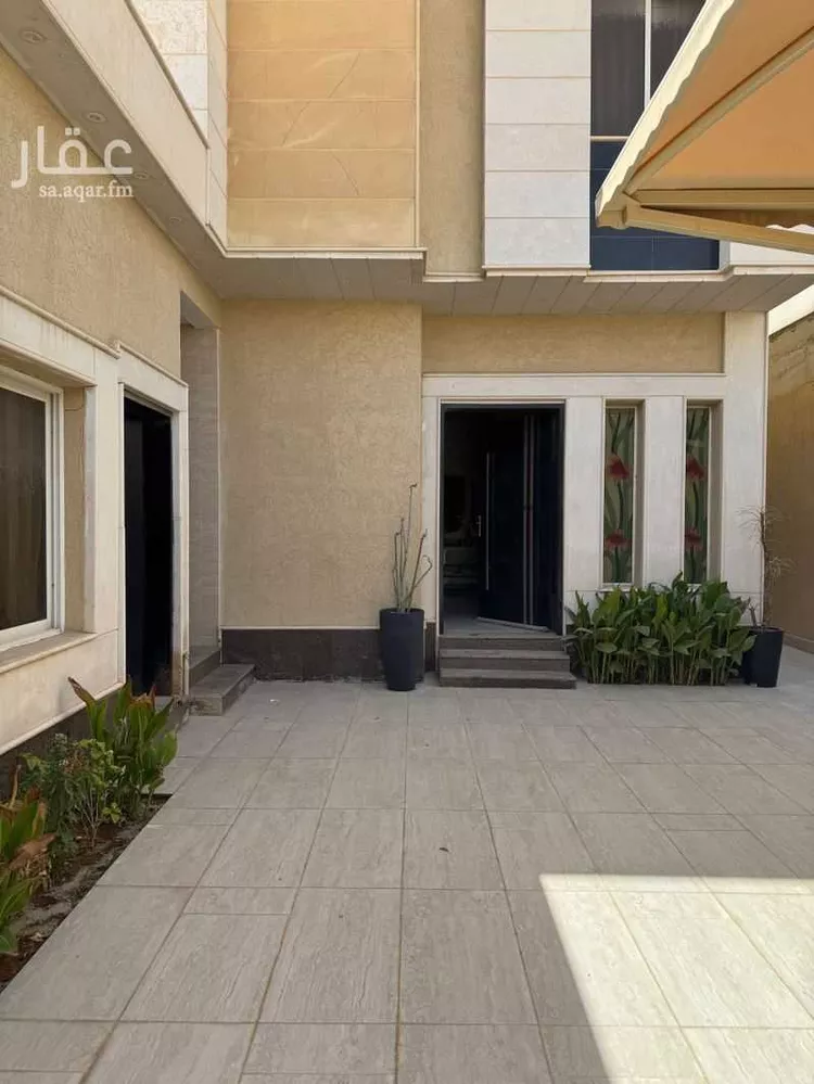 فيلا للبيع في شارع عبدالباسط الظاهري, حي النرجس, مدينة الرياض, منطقة الرياض صورة 5
