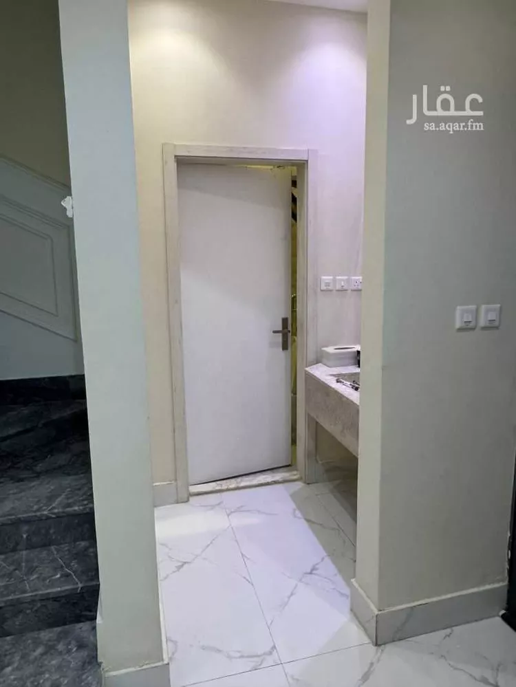 فيلا للبيع في شارع ابن الأيسر, حي النرجس, مدينة الرياض, منطقة الرياض 10