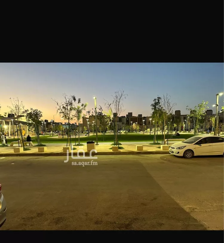 فيلا للبيع في شارع عبدالرحمن ابن حسن الفتني, حي القادسية, مدينة الرياض, منطقة الرياض صورة 5