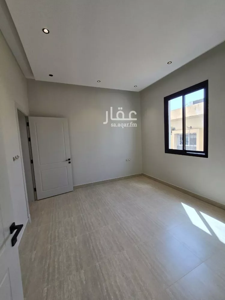دور للبيع في شارع رابعة بنت ثابت, حي الخليج, مدينة الرياض, منطقة الرياض صورة 4