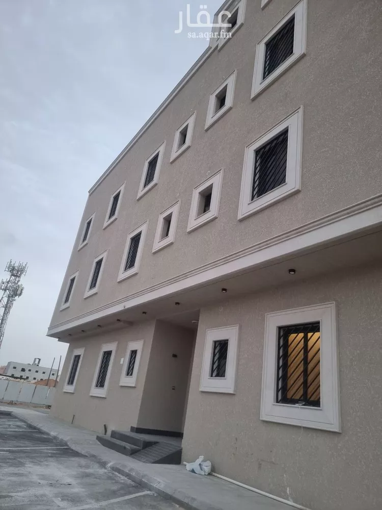 Building for Rent in Riyadh Al Janadriyah صورة 3