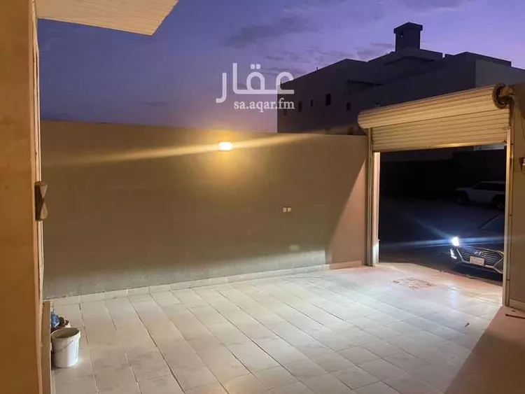 فيلا للبيع في شارع ناصر سعد السديري, حي الرياض, مدينة جدة, منطقة مكة المكرمة صورة 3