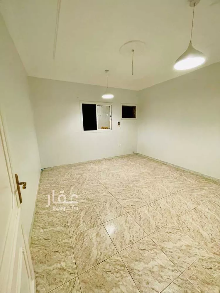 شقة للإيجار في شارع إبن علي الطوسي ، حي الصفا ، جدة ، جدة صورة 3