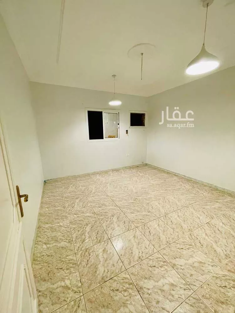 شقة للإيجار في شارع إبن علي الطوسي ، حي الصفا ، جدة ، جدة صورة 3