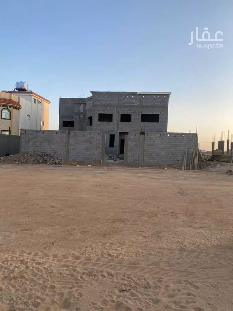 فيلا للبيع في ابن رشدان ، تيماء