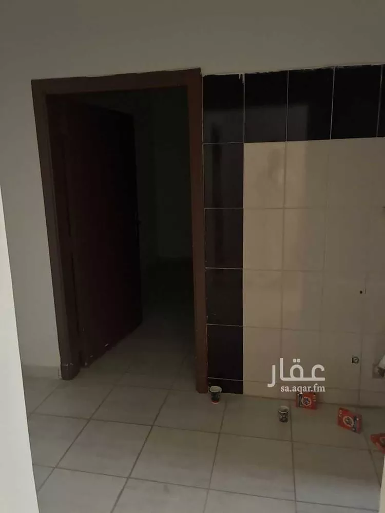 Floor for Rent in Thadiq Al Janadriyah 7