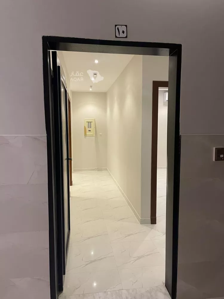 شقة للبيع في شارع دمنهور ، حي عكاظ ، الرياض ، منطقة الرياض 4