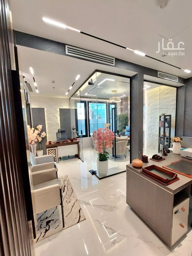مكتب تجاري للإيجار في شارع طريق الملك فهد, حي العليا, مدينة الرياض, منطقة الرياض صورة 4
