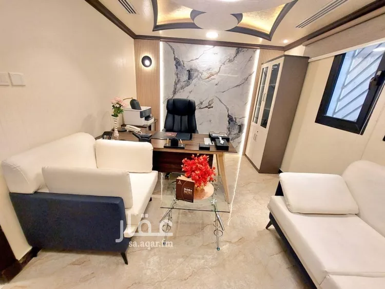 مكتب تجاري للإيجار في شارع التخصصي الفرعي, حي المحمدية, مدينة الرياض, منطقة الرياض صورة 2