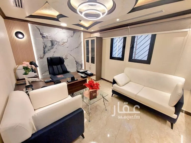 مكتب تجاري للإيجار في شارع التخصصي الفرعي, حي المحمدية, مدينة الرياض, منطقة الرياض 17