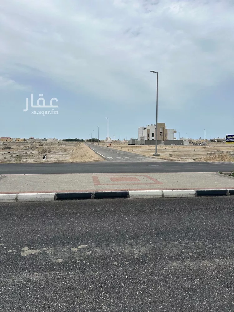 Land for Sale in Al Khobar At Tahliyah صورة 3