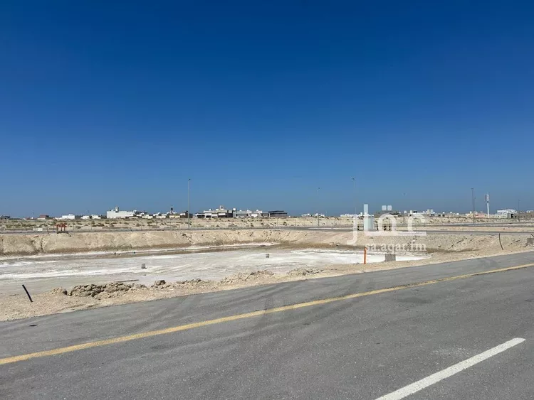 Land for Sale in Al Khobar At Tahliyah صورة 3