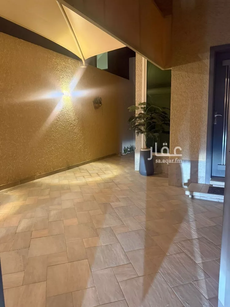 فيلا للإيجار في شارع عبدالرحمن الدباس, حي التعاون, مدينة الرياض, منطقة الرياض صورة 2