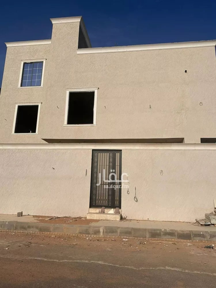 فيلا للبيع في شارع عبدالمجيد بن عبدالله عوده الحربي, حي نبلاء, مدينة المدينة المنورة, منطقة المدينة المنورة صورة 2