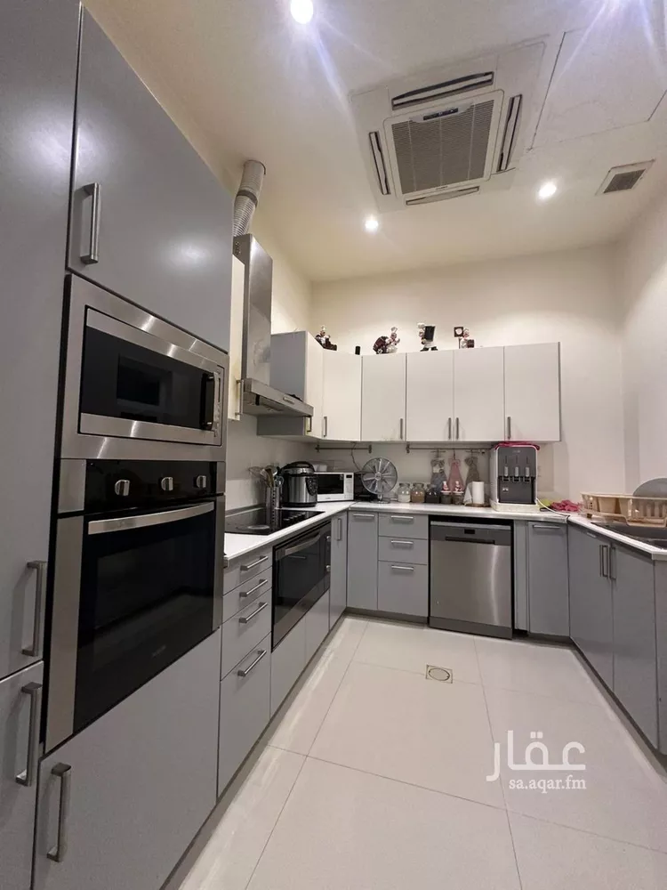 فيلا للبيع في شارع عبدالرحمن الدباس, حي التعاون, مدينة الرياض, منطقة الرياض صورة 4