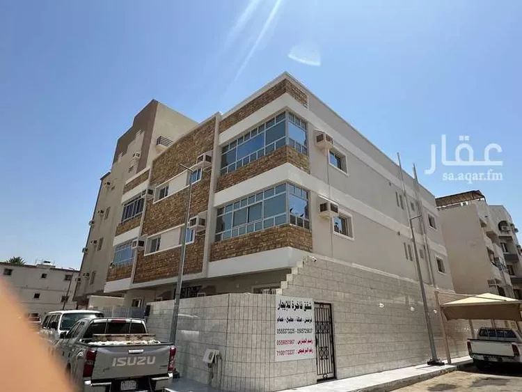 عمارة للبيع في شارع احمد شمس, حي الثغر, مدينة جدة, منطقة مكة المكرمة