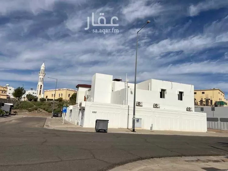 فيلا للبيع في شارع زينب بنت خباب بن الارت, حي وادي مهزور, مدينة المدينه المنوره, منطقة المدينة المنورة صورة 2