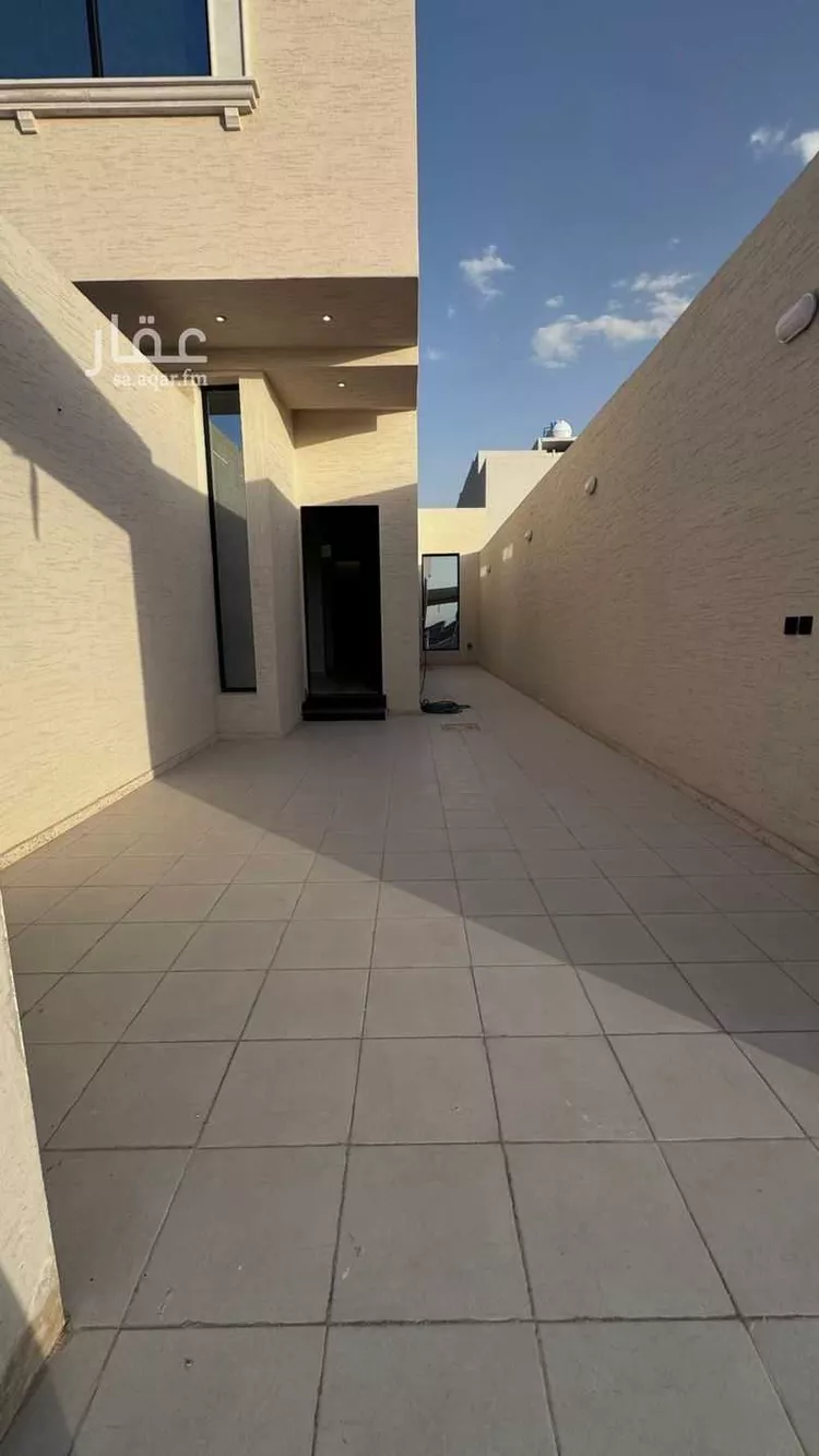 عمارة للبيع في شارع شارع 15, حي الرمال, مدينة الرياض, منطقة الرياض صورة 2