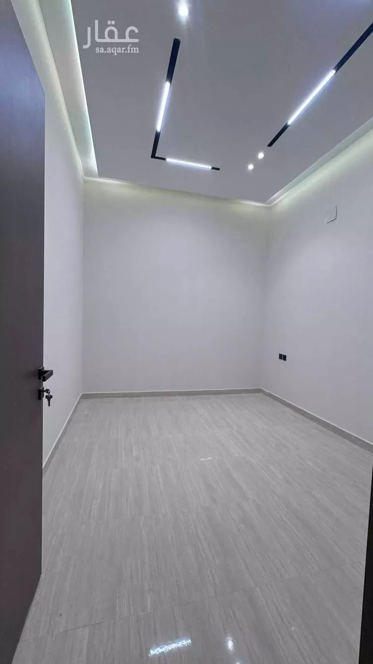 عمارة للبيع في شارع شارع 15, حي الرمال, مدينة الرياض, منطقة الرياض صورة 3