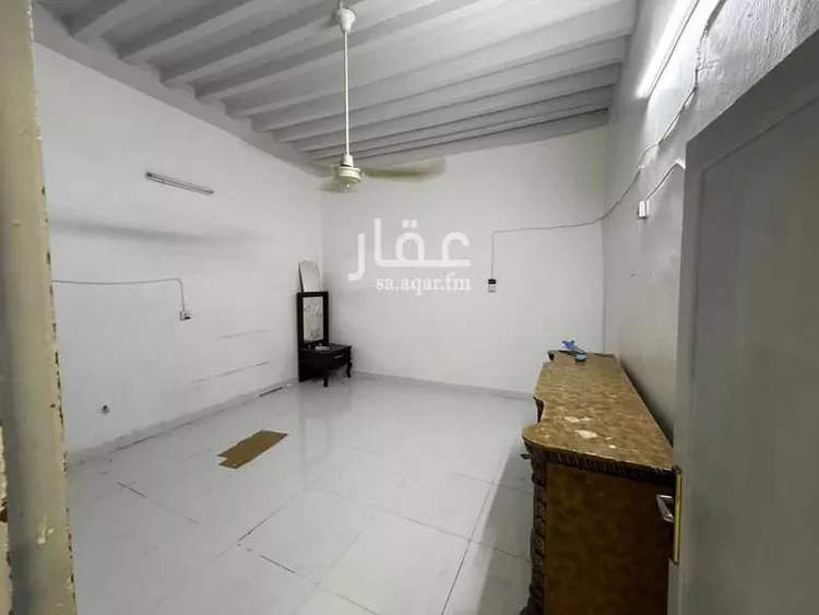 فيلا للبيع في شارع سويد بن زيد, حي الجرادية, مدينة الرياض, منطقة الرياض صورة 3