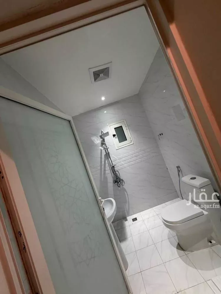 فيلا للإيجار في شارع دار الندوة, حي ضاحية الملك فهد, مدينة الدمام, المنطقة الشرقية صورة 2