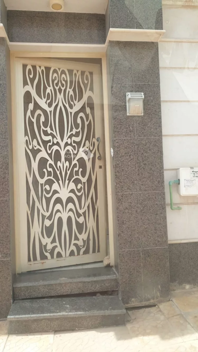 Floor for Rent in Riyadh Al Arid 3