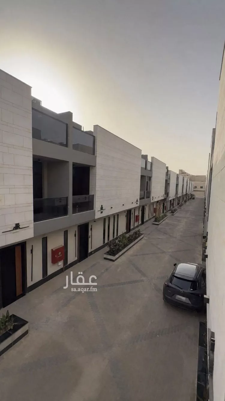 فيلا للإيجار في شارع محمد بن جريج, حي العارض, مدينة الرياض, منطقة الرياض 7