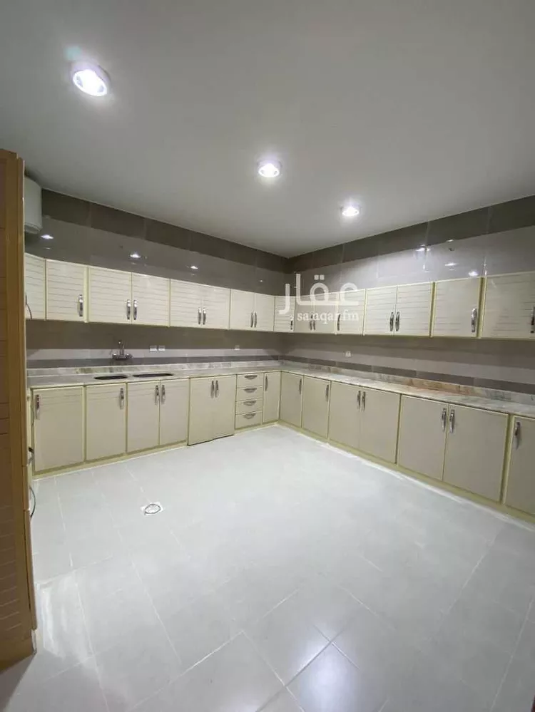 شقة للإيجار في شارع 22253895, حي العرين, مدينة أبها, منطقة عسير صورة 4