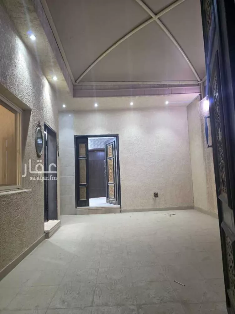 دور للإيجار في شارع محمد بن شيبة, حي المعيزيلة, مدينة الرياض, منطقة الرياض صورة 3