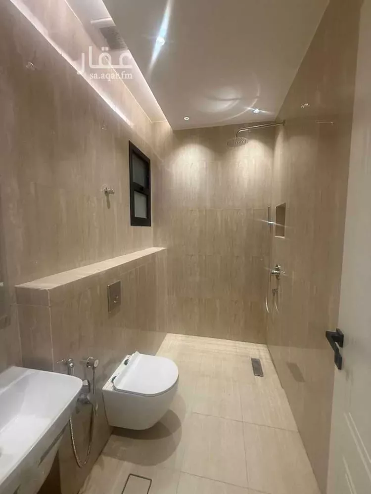 شقة للبيع في شارع المتنبي, حي المعيزيلة, مدينة الرياض, منطقة الرياض صورة 2