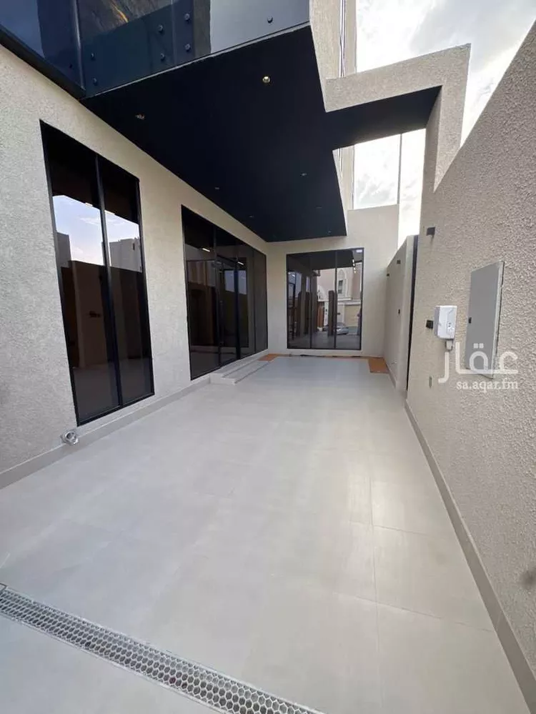 فيلا للبيع في شارع رقم 372, حي الملقا, مدينة الرياض, منطقة الرياض صورة 4