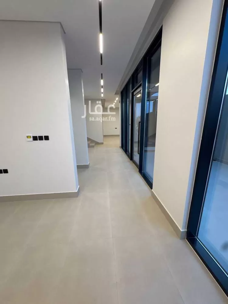 فيلا للبيع في شارع رقم 372, حي الملقا, مدينة الرياض, منطقة الرياض صورة 5