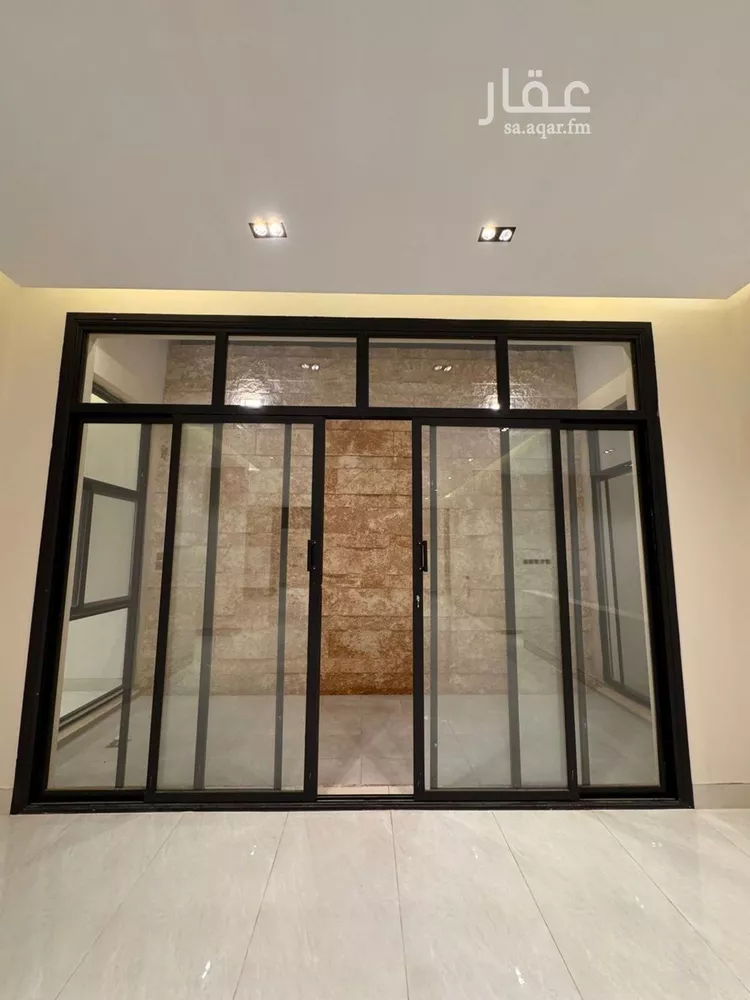 Villa for Sale in Riyadh Al Arid 10